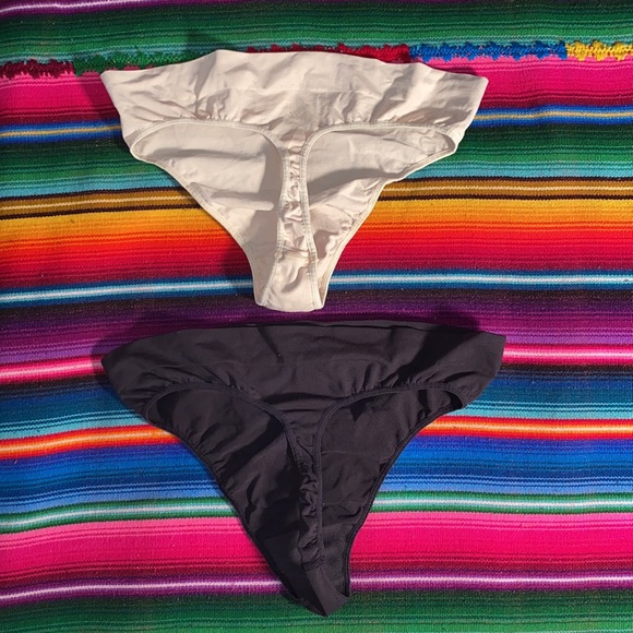 Lot of 2 Victoria’s Secret Body By Victoria Light Shape Thong Size XL - Picture 3 of 5